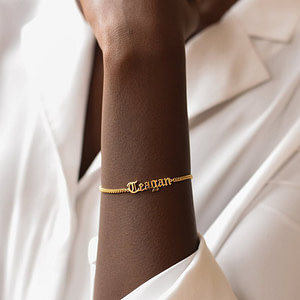 Bracelet name writing gothic